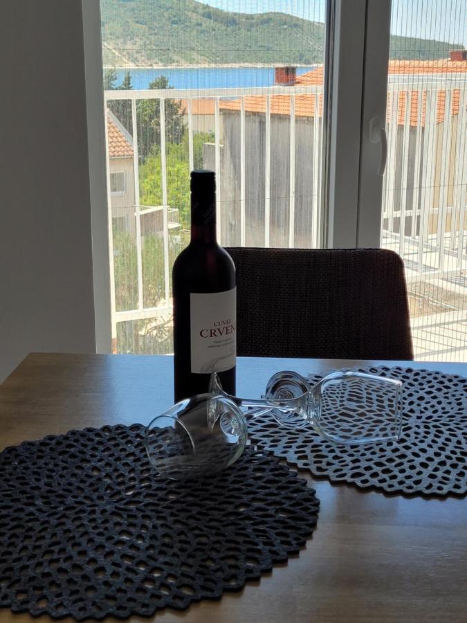 Harizma Apartman Primošten Kültér fotó