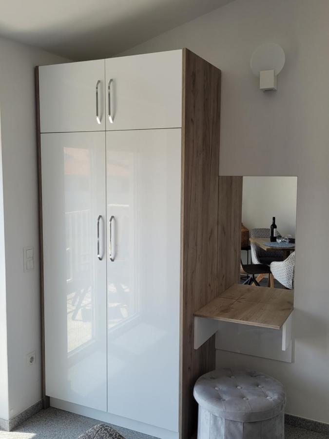 Harizma Apartman Primošten Kültér fotó