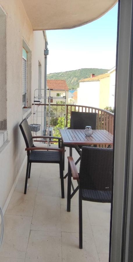 Harizma Apartman Primošten Kültér fotó